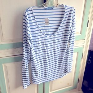 Barney’s tee w tag.  Blue and white s-m $32